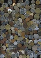 1kg vegyes fémpénz egész világ, régi és új