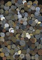 1kg vegyes fémpénz egész világ, régi és új