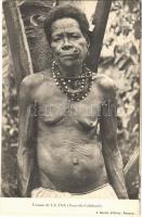 Femme de LA FOA (Nouvelle-Calédonie) / native man smoking a pipe, Pipázó bennszülött.