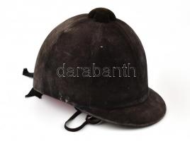 Zsoké kalap, belül bélelt, kissé kopott, belső méret: 20,5x15 cm.