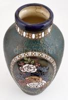 Amphora virágmintás szecessziós kerámia váza, nyaka sérült (hosszabb repedés), jelzett, m: 44 cm