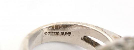 Ezüst(Ag) sokköves gyűrű, jelzett, néhány kő hiányzik, méret: 49, bruttó: 18,59 g