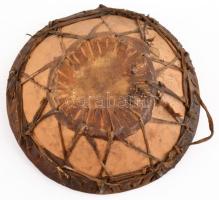 Dog, kézzel festett díszítéssel, kopásnyomokkal, d: 21 cm