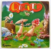Quarto társasjáték eredeti dobozában, többnyelvű leírással