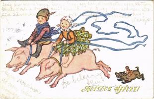 1920 Boldog Újévet! / New Year greeting art postcard, children riding on pigs. Rotophot Nr. 933. s: Undi Mariska (EK)