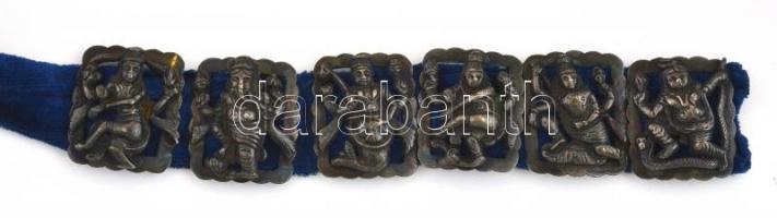 Fém elemekkel díszített kék bársony fejdísz, h: 73 cm