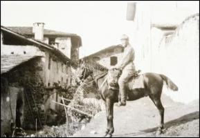 II. világháborús katonai negatívok, főleg csoportképek, 12 db negatív, 6×6 és 6×9 cm