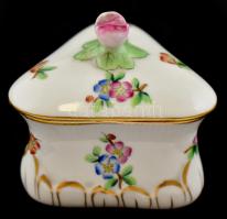 Herendi virág mintás bonbonniere. Kézzel festett, jelzett  hibátlan. 8 cm