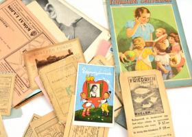 Vegyes papírrégiség tétel (jegyek, szórólapok, számla, stb.), kb. 50 db