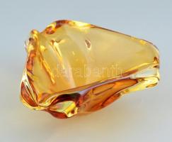 Cseh borostyán sárga kristályüveg asztalközép. Karcokkal. 19x19 cm