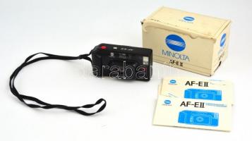 Minolta AF-E II fényképezőgép, eredeti dobozában, leírással, belefolyt elem nyomaival