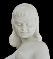 Anya gyermekével, biszkvit porcelán  Idea Iparművészeti vállalatos címkével jelzett, hibátlan, m: 31...