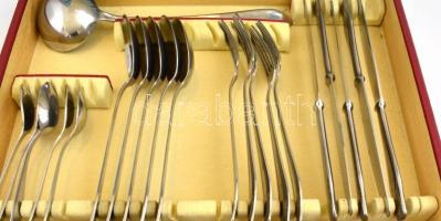 23 darabos evőeszköz készlet dobozában (rossz zárral)