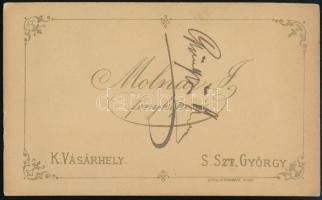 cca 1890 Férfiportré Molnár István sepsiszentgyörgyi műterméből, aláírt keményhátú fotó, 11×6,5 cm