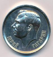 Szovjetunió ~1961. Jurij Gagarin / A világ első Kozmonautája Al emlékérem (45mm) T:1- Soviet Union ~1961. Yuri Gagarin / The Worlds First Cosmonaut Al commemorative medal (45mm) C:AU