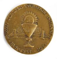 1938 A budapesti Nemzetközi Eucharisztikus Kongresszus hivatalos kitűzője, jó állapotban, d: 3 cm