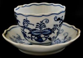 Meisseni porcelán kékfestéses kávés csésze, és csésze alj, jelzett, d: 10 cm