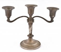 Háromágú fém gyertyatartó, kopott, m: 14,5 cm