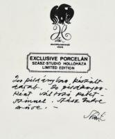 Hollóházi, Szász Endre által tervezett dísztányér. Csak 200 példány készült. Jelzett, matricás, hibá...