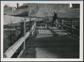 cca 1950 Sopron, Ikva híd, hátoldalon feliratozott fotó, 13×18 cm