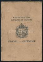 1934 Magyar Királyság útlevele szabósegéd számára, osztrák és csehszlovák vízummal, bélyegzésekkel, foltos