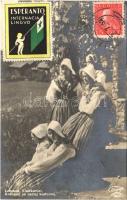 1932 Leksand (Dalekarlio), Knabinoj en naciaj kostumoj / Swedish folklore, girls in traditional costumes. TCV card (vágott / cut)