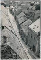 cca 1940-1950 Székesfehérvár, utcarészlet, fotó, 17×12 cm
