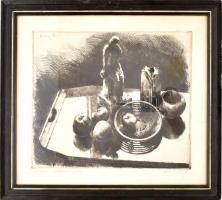 Kiss Terézia (1928- ): Tárgyak kontrafényben. Rézkarc, papír. 27x29 cm Üvegezett keretben