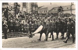 1940 Kolozsvár, Cluj; bevonulás, Horthy Miklós és Purgly Magdolna / entry of the Hungarian troops, Regent Horthy and Purgly