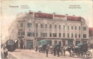 Temesvár, Timisoara; Gyárváros, Kossuth tér, hintók, villamos, Korona Bank, Deutsch Testvérek, Morgenstern Zsigmond, Steingaszner Ferenc, Wilheim Fülöp, Goldmann S., Haring Gusztáv és Lazarevits üzlete / Fabrica, square, horse chariots, shops, tram (r)
