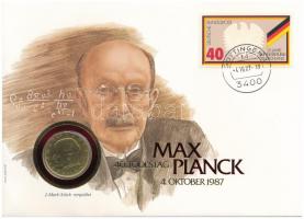 NSZK 1958D 2M aranyozott Cu-Ni Max Planck érmés borítékon bélyegzős bélyeggel, német nyelvű leírással T:2 GFR 1958D 2 Mark gilt Cu-Ni Max Planck in coin letter with stamp with description in German C:XF