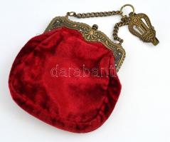 Színházi kellékes táska, réz láncon, 33x16 cm