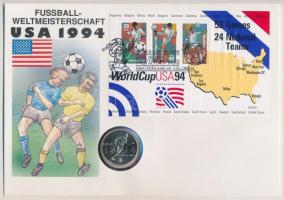 Amerikai Egyesült Államok 1994D 1/2$ Cu-Ni Labdarúgó Világbajnokság érmés borítékon alkalmi bélyegzős bélyeggel, német nyelvű leírással T:1 USA 1994D 1/2 Dollar Cu-Ni Soccer World Cup in coin letter with stamp with description in German C:UNC