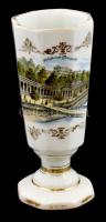 Karlsbad porcelán váza, matricás, jelzés nélkül, kopásnyomokkal, m: 18,5 cm