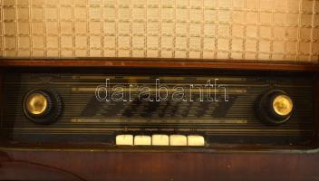 Videoton Diadal R8668 rádio. Nem kipróbált állapotban