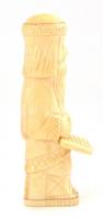 Éneklő zsidó férfi, faragott csont figura / Singing Jewish person carved figure. 11 cm