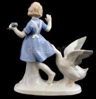 GDR "libás kislány" porcelán figura, kézzel festett, jelzett, kopásokkal, lepattanásokkal,...