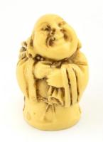 Kínai szerzetes, faragott csont figura, m: 3 cm