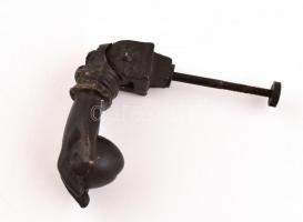 Vas kéz alakú kopogtató, h: 20 cm