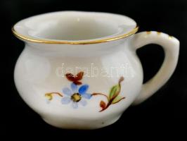 Aquincumi mini porcelán csésze, kézzel festett, jelzett, kis kopásnyomokkal, m: 3 cm