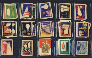 435 darabos magyar gyufacímke-gyűjtemény mappában