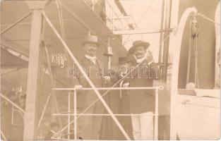 1912 Abbazia, Opatija; hajókiránduló urak / gentlemen on a boat trip. Atelier Betty photo