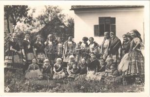 Sárközi népviselet, magyar folklór / Hungarian folklore from Sárköz