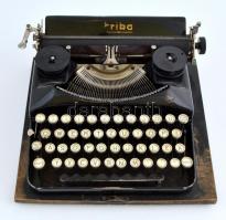 cca 1930-40 Naumann Erika írógép, magyar billentyűzettel, kopott dobozban, kopott, 28x12x30 cm / ca 1930-40 Naumann Erika typewriter, with hungarian keyboard, with case, with some wear, 28x12x30 cm