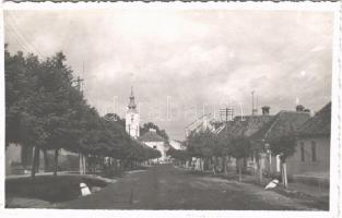 1942 Barót, Baraolt; utca, templom / street, church. Borbáth Zoltánné photo