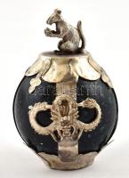 Mókus figura malachit gömbön, m: 6 cm