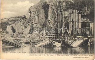 Meuse, Guerre de 1914, Dinanl détruit par les Allemands, LÉglise et le Pont sur la Meuse / Dinant destroyed by the Germans, The church and the bridge over the river Meuse