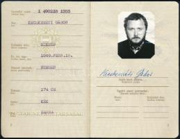 1979 Magyar Népköztársaség kishatár útlevél, határátlépési engedély, jugoszláv határra, sok illetékbélyeggel