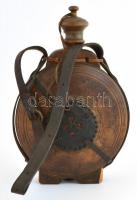 Fa kulacs, szúette lyukakkal, m: 33 cm