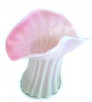 Rózsaszín-fehér anyagában színezett üveg váza, kis kopásnyomokkal, m: 23 cm